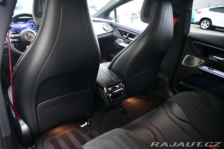 Mercedes-Benz EQE 350 PREMIUM AMG+ VZDUCH 9 2024