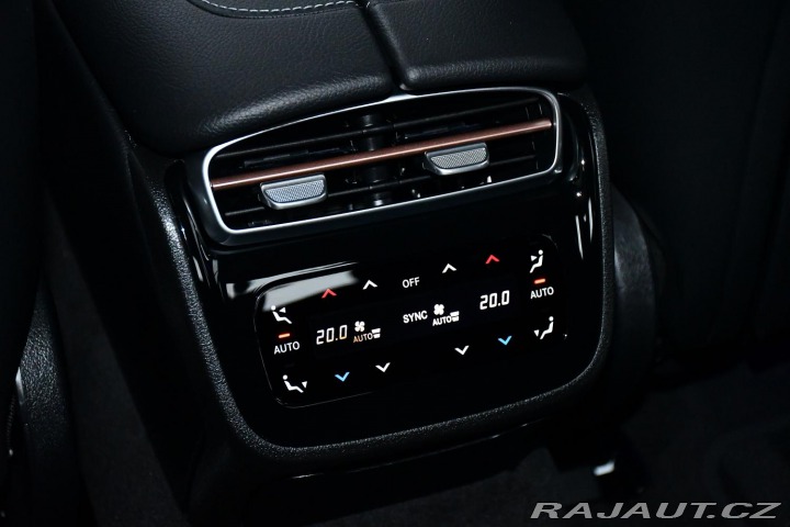 Mercedes-Benz EQE 350 PREMIUM AMG+ VZDUCH 9 2024