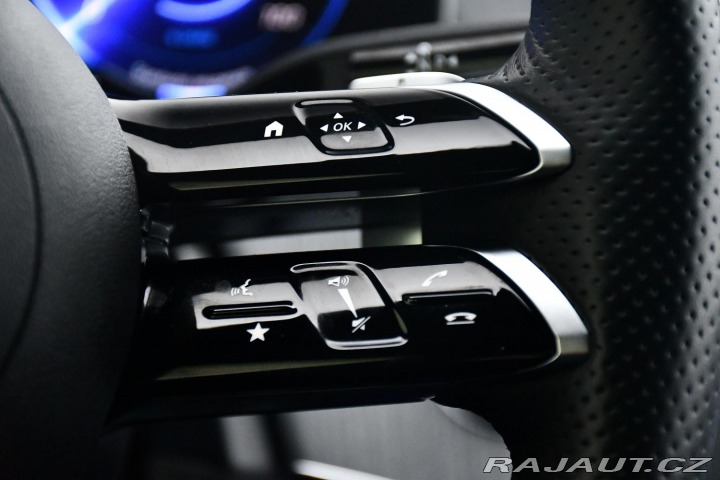 Mercedes-Benz EQE 350 REZERVACE 2024