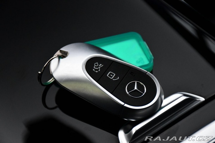 Mercedes-Benz EQE 350 REZERVACE 2024