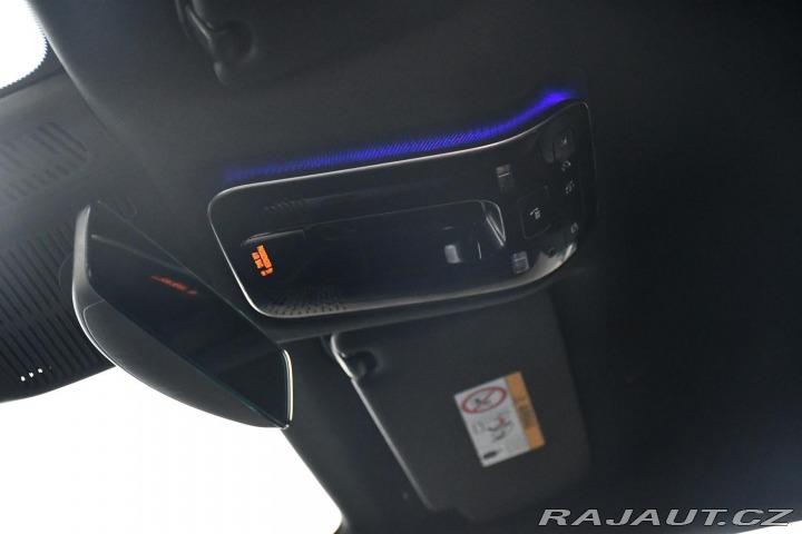 Mercedes-Benz EQE 350 REZERVACE 2024