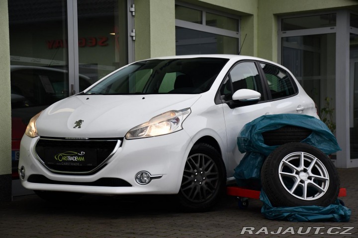 Peugeot 208 1.2VTi 60kW ČR 2015
