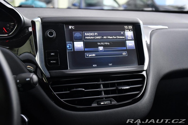 Peugeot 208 1.2VTi 60kW ČR 2015