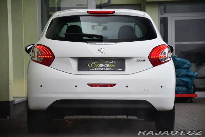 Peugeot 208 1.2VTi 60kW ČR 2015