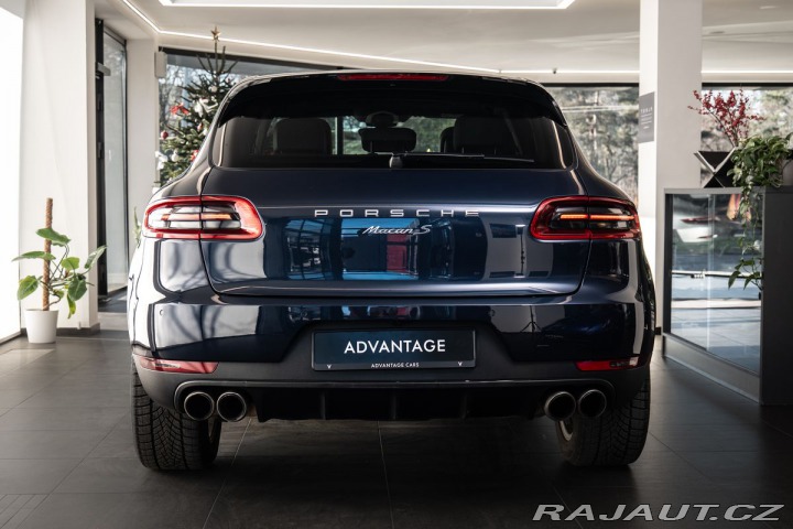 Porsche Macan S 1800