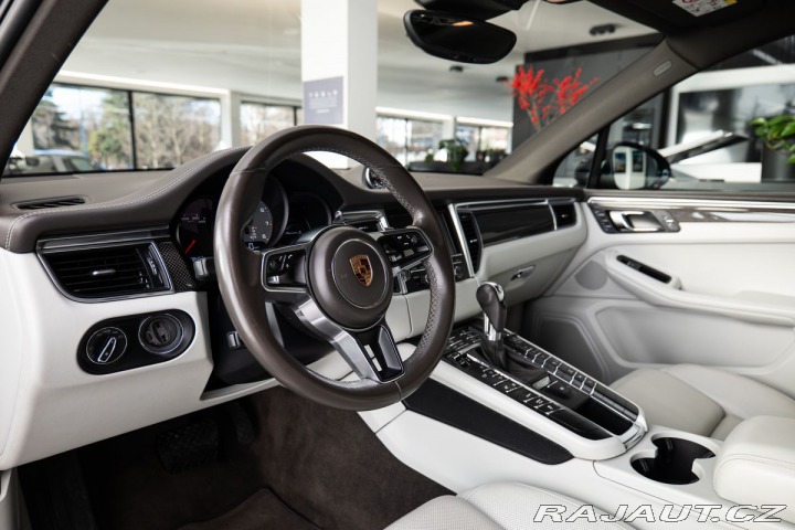 Porsche Macan S 2015