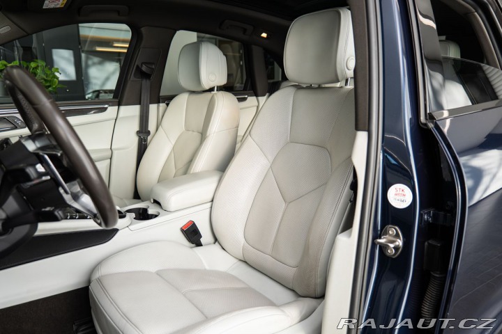 Porsche Macan S 1800