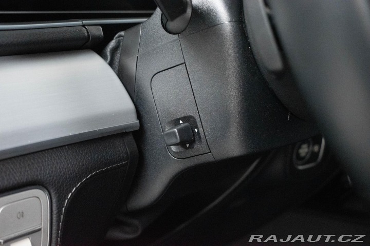 Mercedes-Benz GLE 300d 4MATIC*TAŽNÉ*HEAD-UP 2022