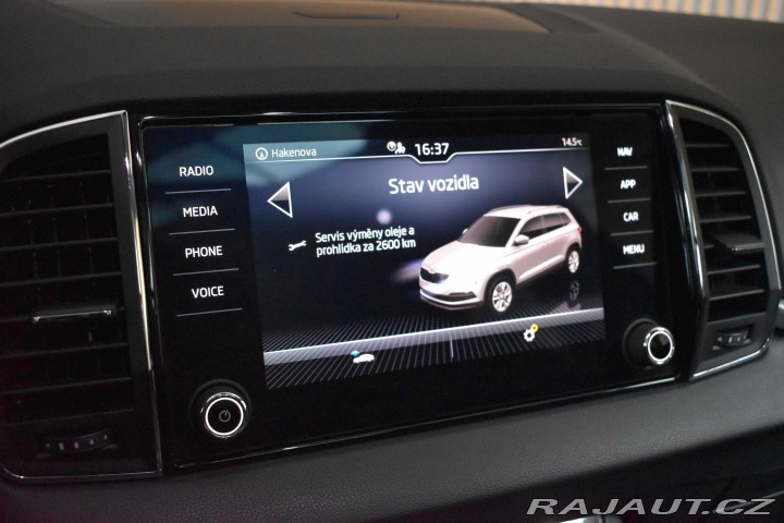 Škoda Karoq 1.5 TSI DSG*TAŽNÉ*ACC*KAM 2021