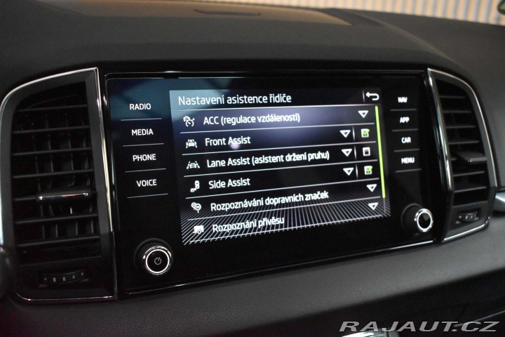 Škoda Karoq 1.5 TSI DSG*TAŽNÉ*ACC*KAM 2021