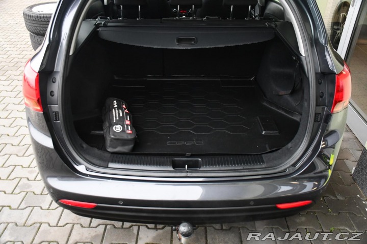 Kia Ceed 1.6GDi 99kW 1M ČR 2xkola 2014
