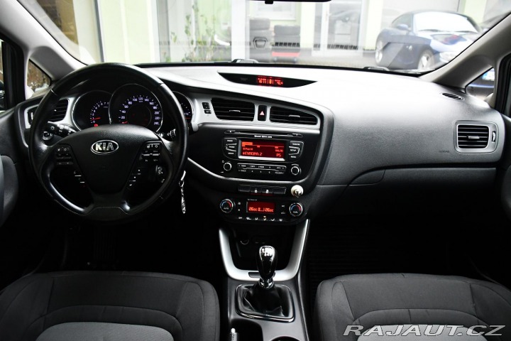 Kia Ceed 1.6GDi 99kW 1M ČR 2xkola 2014