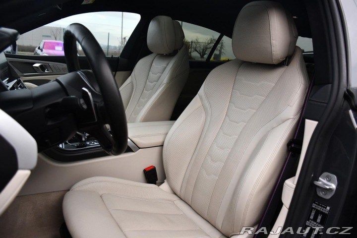 BMW 8 840d xD M-SPORT HUD H/K Č 2020