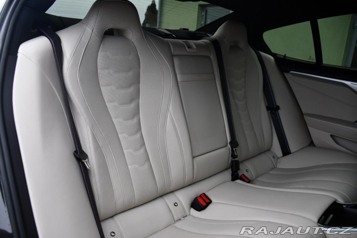 BMW 8 840d xD M-SPORT HUD H/K Č 2020