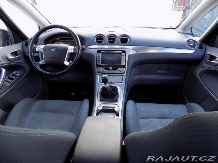 Ford S-MAX 2.0TDCi/PANO/Bi-xenon/NAV 2008