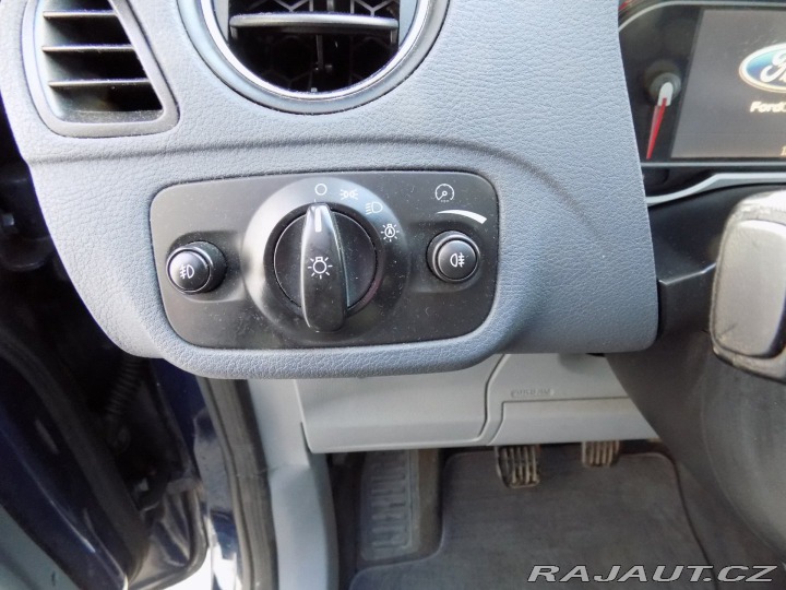 Ford S-MAX 2.0TDCi/PANO/Bi-xenon/NAV 2008