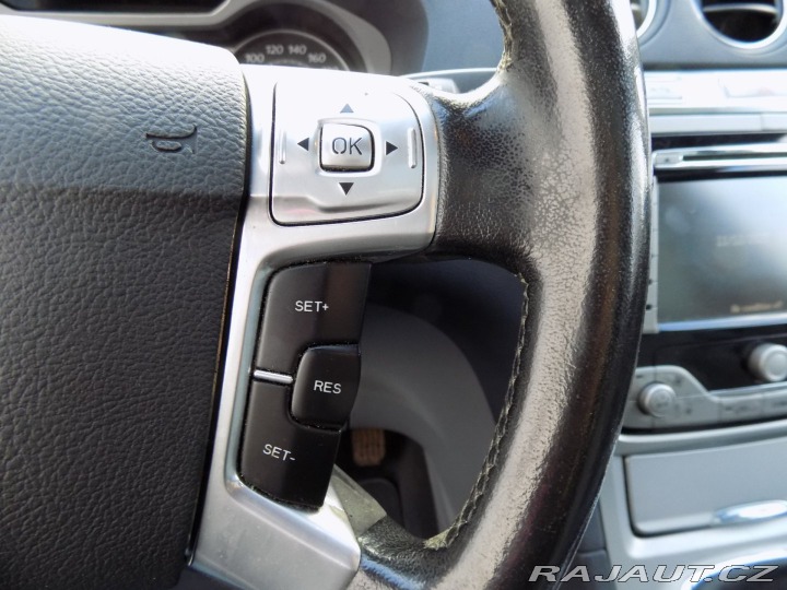 Ford S-MAX 2.0TDCi/PANO/Bi-xenon/NAV 2008