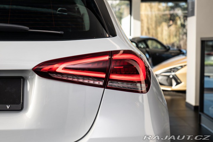 Mercedes-Benz A 200d/Vyhřívaná sedadla/Ca 1800