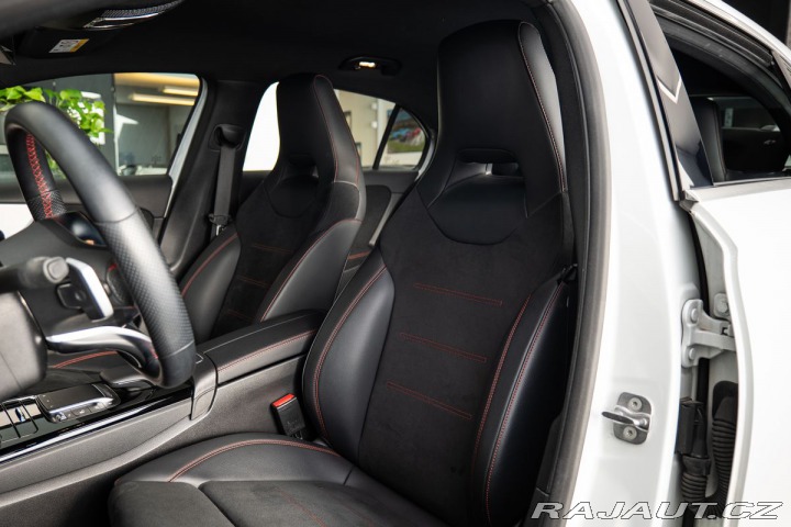 Mercedes-Benz A 200d/Vyhřívaná sedadla/Ca 2023