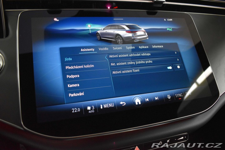 Mercedes-Benz E E 220d AMG*TAŽNÉ*ZÁRUKA*Č 2024