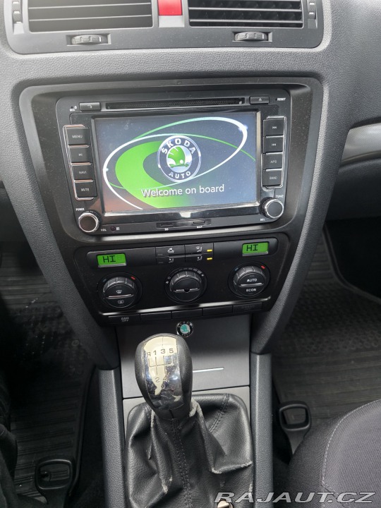 Škoda Octavia II limuzína 1.9 TDi bez D 2005