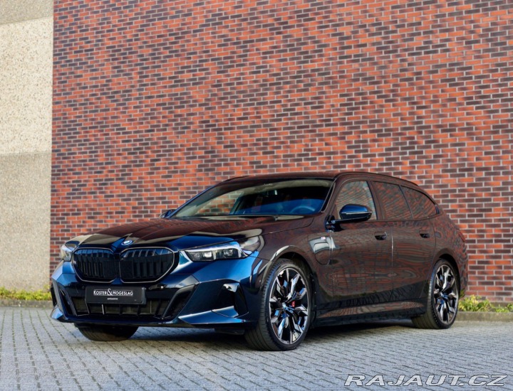 BMW 5 Touring 550e xDrive | M 2025