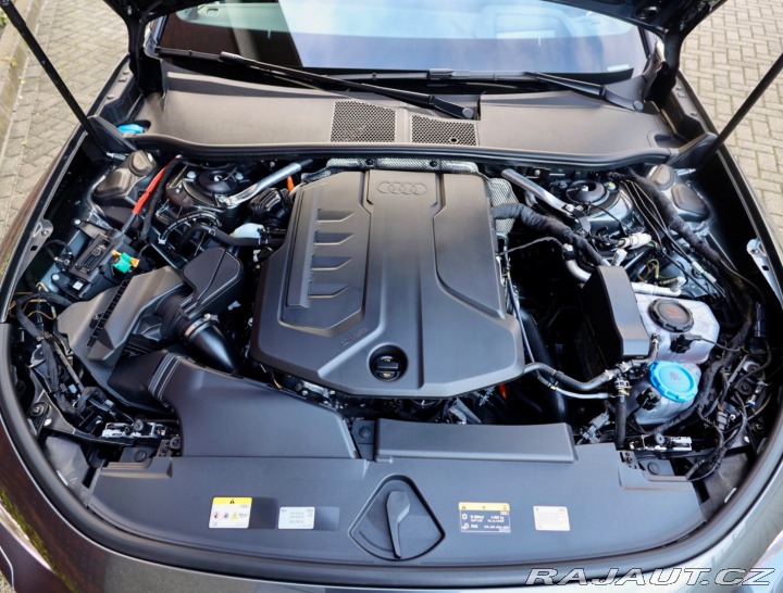 Audi Ostatní modely A5 Avant E-hybrid Quattro Competi 2025