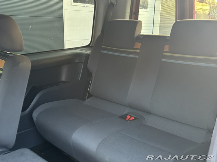 Volkswagen Caddy 2,0 TDI 110PS Maxi-7 Jak 2013