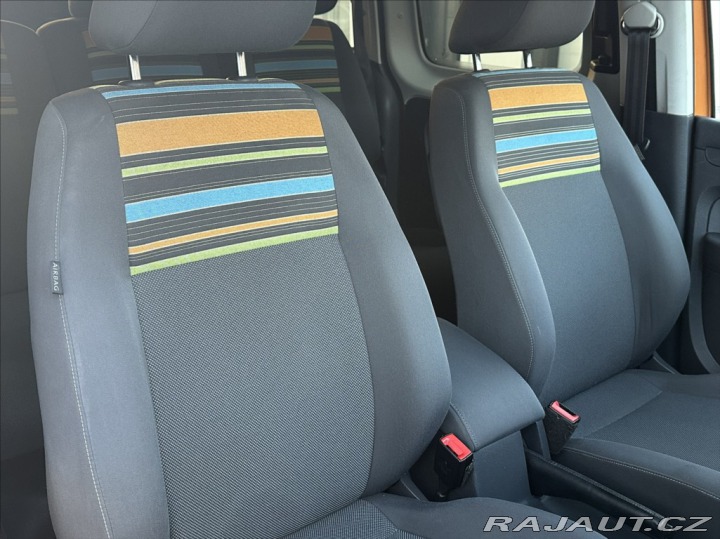 Volkswagen Caddy 2,0 TDI 110PS Maxi-7 Jak 2013