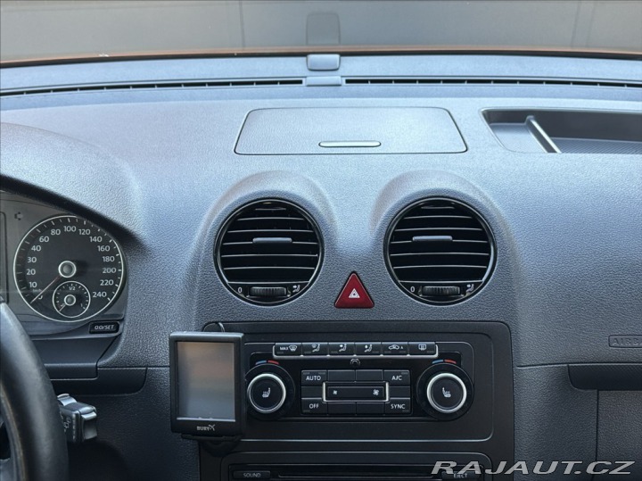 Volkswagen Caddy 2,0 TDI 110PS Maxi-7 Jak 2013