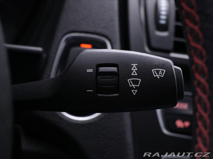 BMW 1 1,6 116i 100kW Aut. Sport 2012