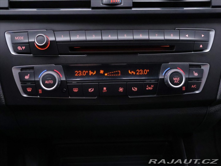 BMW 1 1,6 116i 100kW Aut. Sport 2012