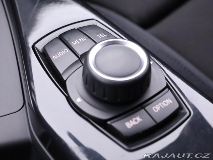 BMW 1 1,6 116i 100kW Aut. Sport 2012