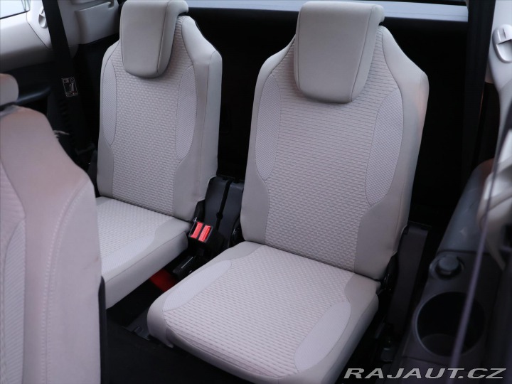 Citroën Grand C4 Picasso 1,6 HDI 82kW Tažné 7-Míst 2012