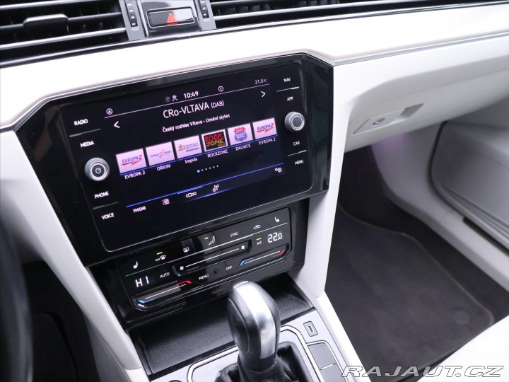 Volkswagen Passat 2,0 TDI  DSG LED Elegance 2020