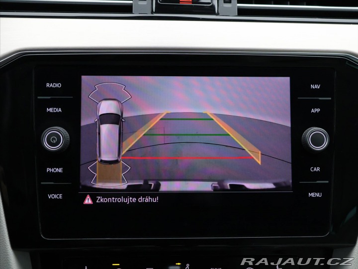 Volkswagen Passat 2,0 TDI  DSG LED Elegance 2020