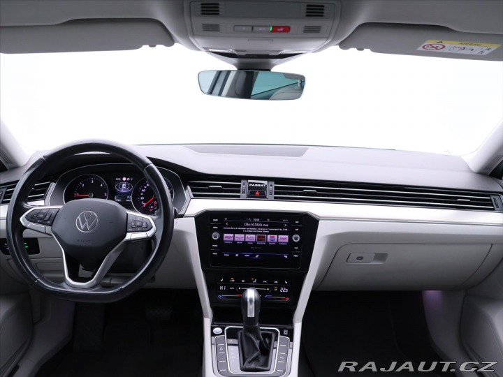 Volkswagen Passat 2,0 TDI  DSG LED Elegance 2020