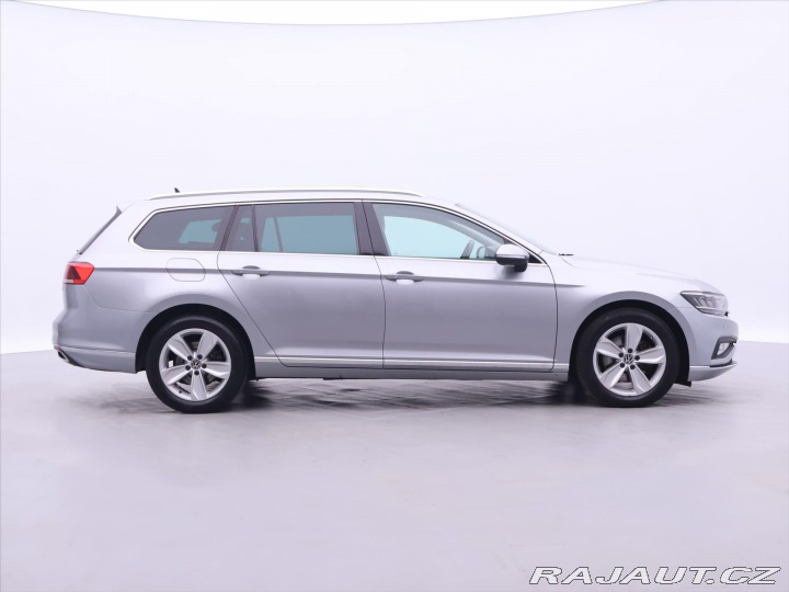Volkswagen Passat 2,0 TDI  DSG LED Elegance 2020