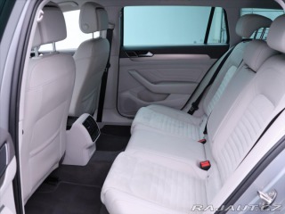 Volkswagen Passat 2,0 TDI  DSG LED Elegance 2020