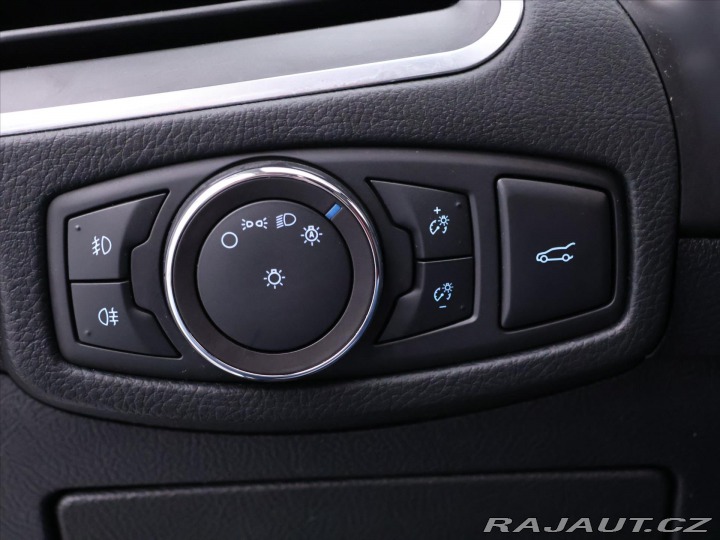 Ford S-MAX 2,0 TDCi 132kW Titanium 2018