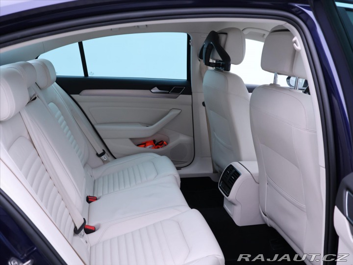 Volkswagen Passat 2,0 TDI 110kW Highline DP 2019
