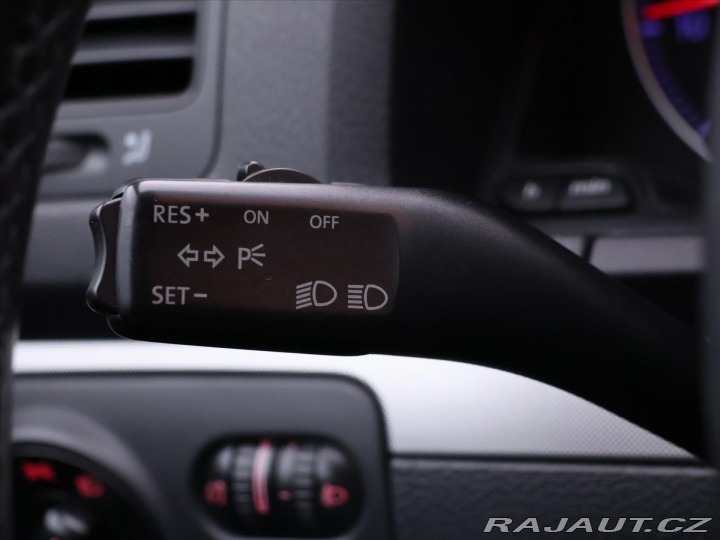 Volkswagen Golf 1,4 MPI 59kW Aut.klima 2007