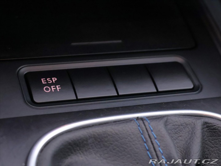 Volkswagen Golf 1,4 MPI 59kW Aut.klima 2007