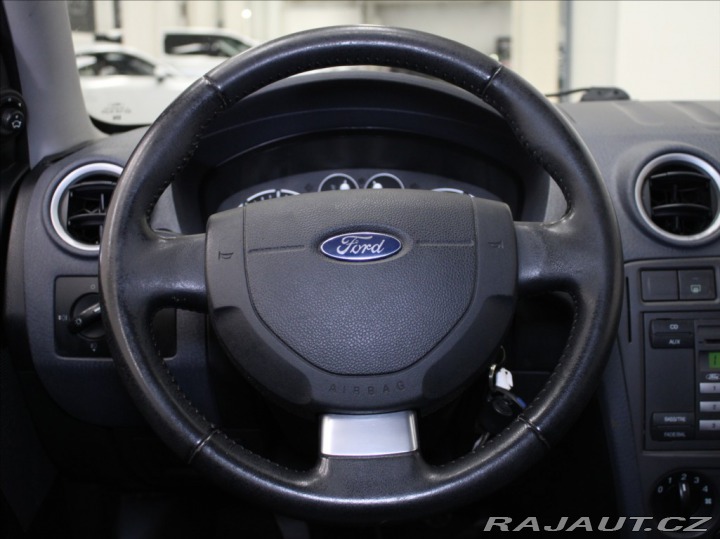 Ford Fusion 1,4 TDCi 50kW Nové STK 2010