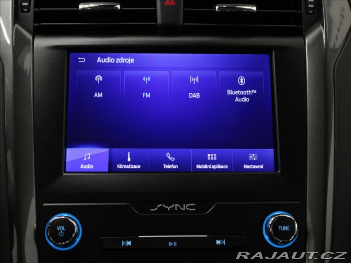 Ford Mondeo 2,0 Hybrid 138kW 1.maj.45 2021