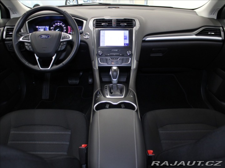 Ford Mondeo 2,0 Hybrid 138kW 1.maj.45 2021