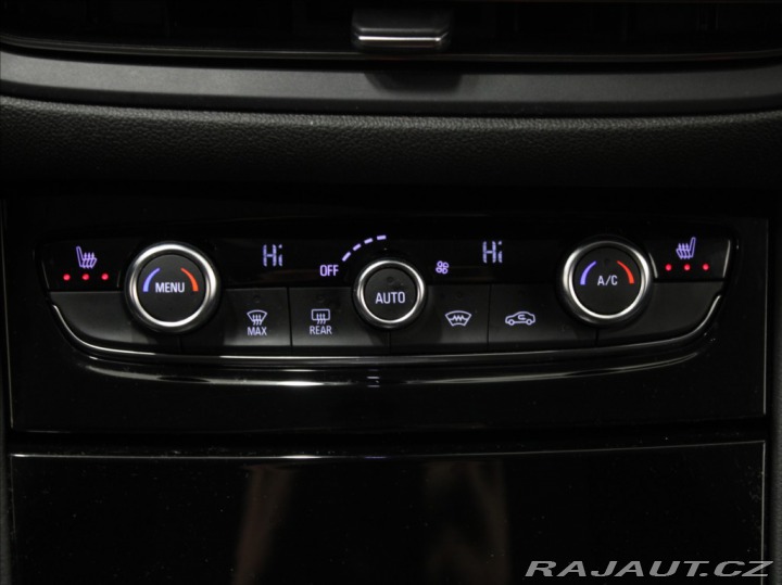 Opel Grandland 1,2 Turbo 96kW AT 31tkm.Z 2023