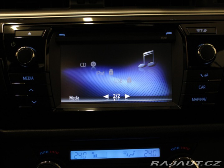 Toyota Corolla 1,6 i 97kW AT Executive 1 2016