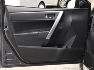 Toyota Corolla 1,6 i 97kW AT Executive 1 2016