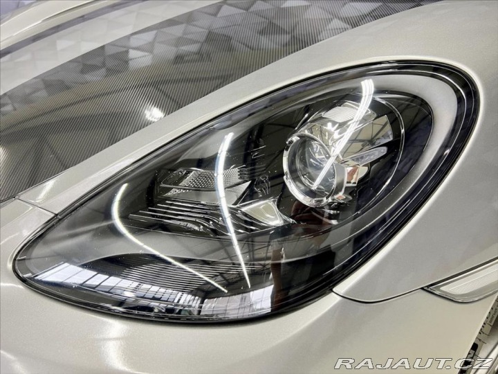 Porsche Cayman GT4 WRAP, VÝFUKY KLINE 2020